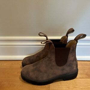 Blundstone 585 Chelsea Boots in Brown